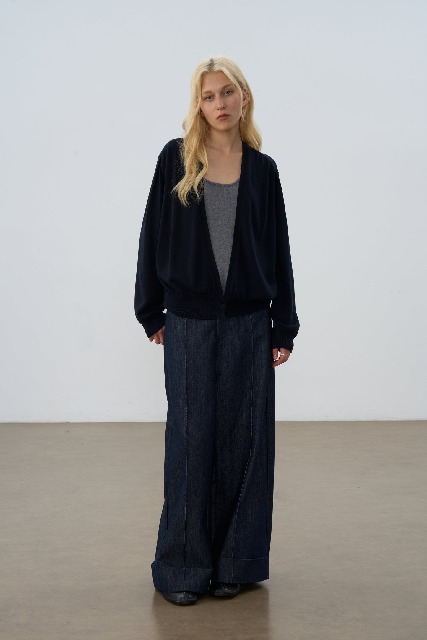 Vintage High-Waisted Wide-Leg Pants with Rolled Hems