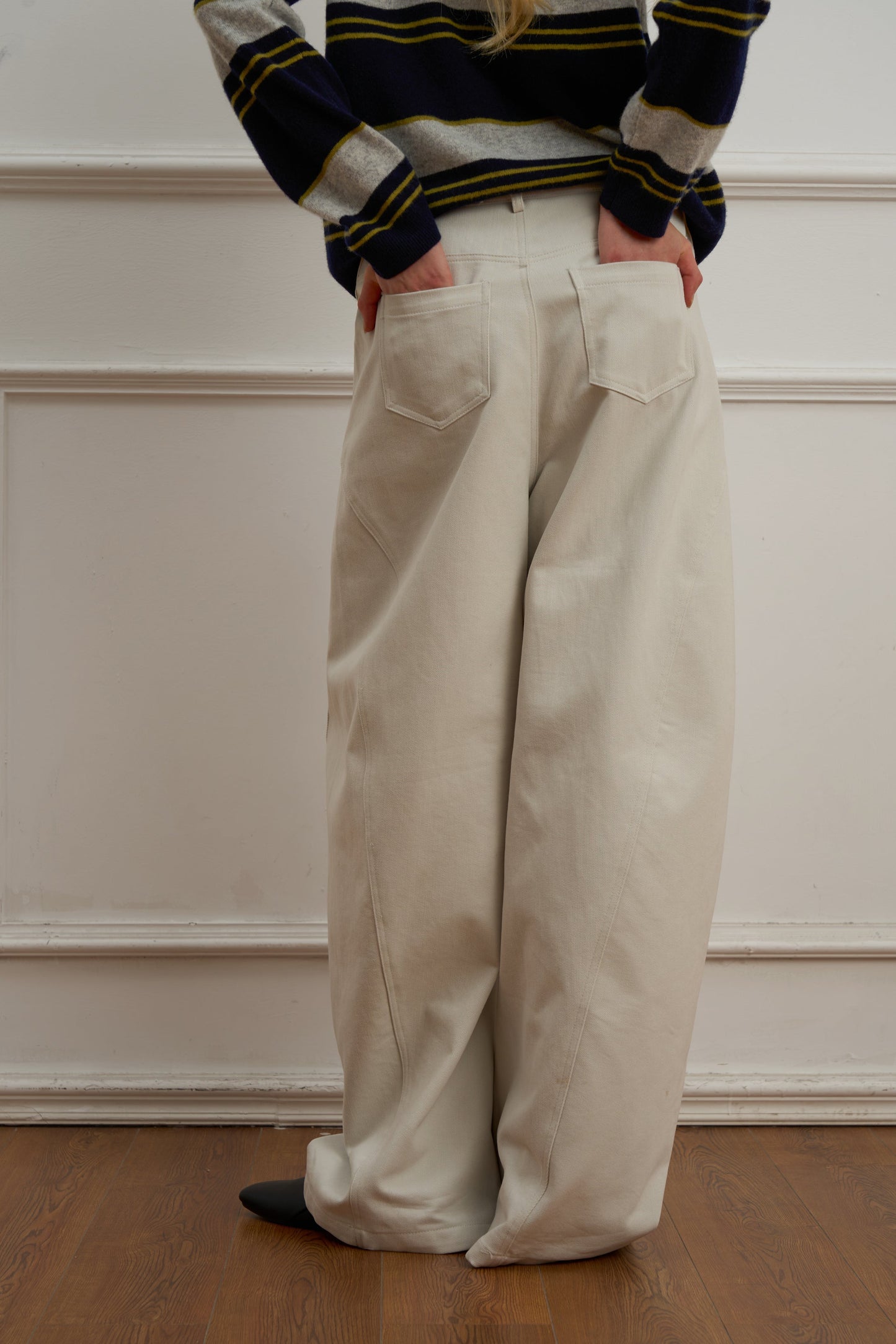 Flowy Straight-Leg Pants with Timeless Drape