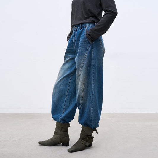 Women’s Curved-Leg Retro Denim Pants